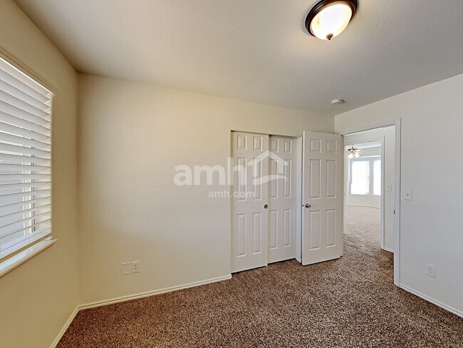 Building Photo - 4877 S 4075 W