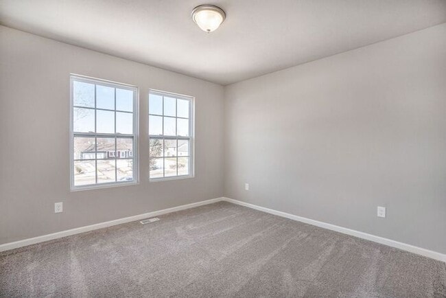 Building Photo - 412 Eastwood Dr