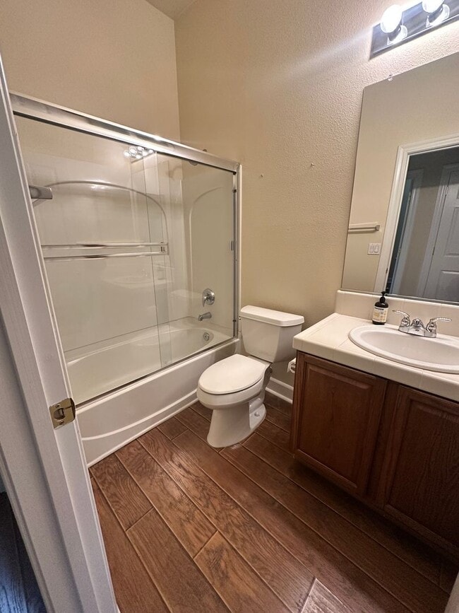 Building Photo - Toscana Charming Home in Gated 55+ Community