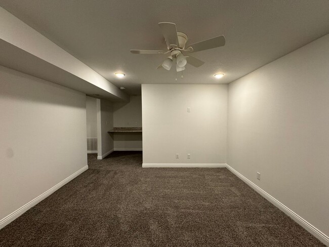 Building Photo - 201- 203 Briarcrest Ct