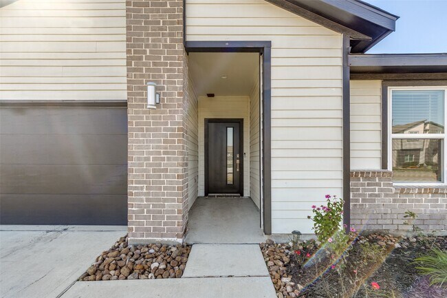 Building Photo - 14219 Black Cyn Ln