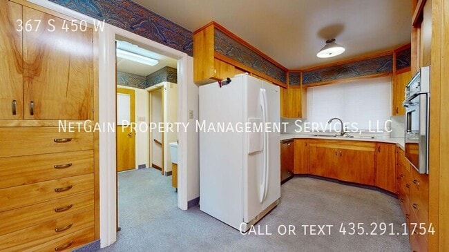 Building Photo - 367 S 450 W