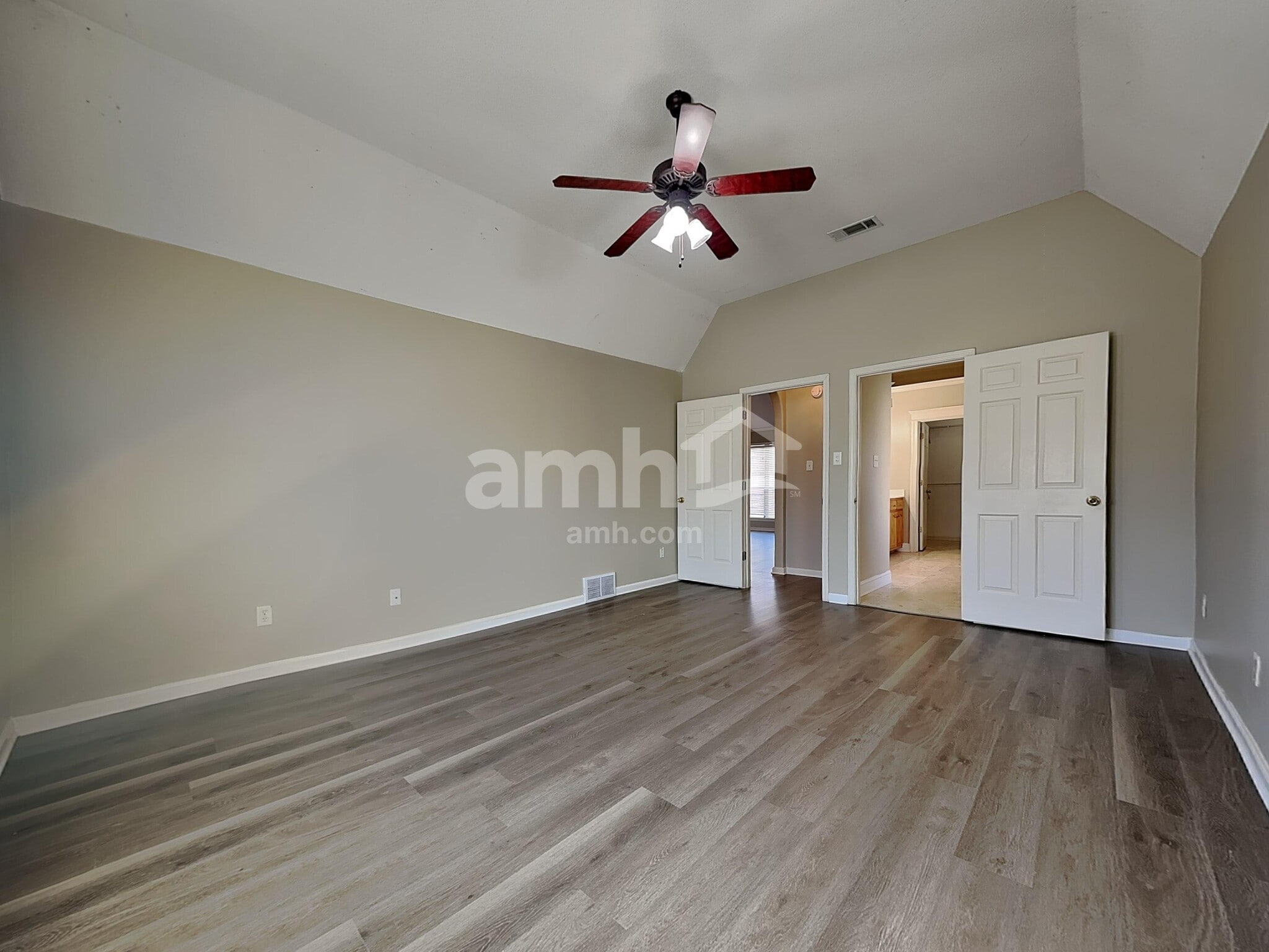 Building Photo - 1449 Albon Dr