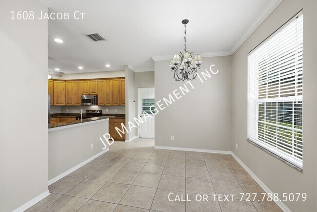 Building Photo - 1608 Jacob Ct