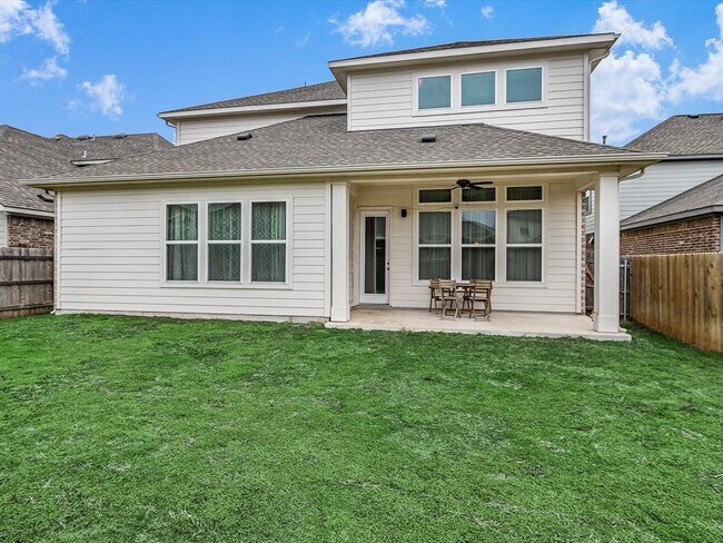 Building Photo - 17104 Calipatria Ln