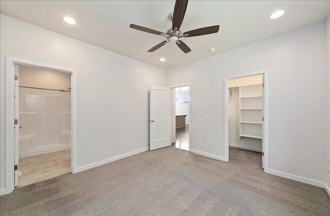 Building Photo - West Boise Bungalow with Modern Upgrades &...