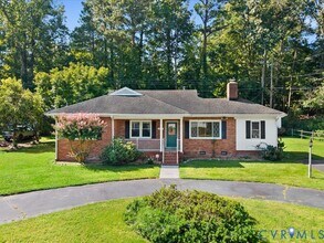Building Photo - 8913 Michaux Ln