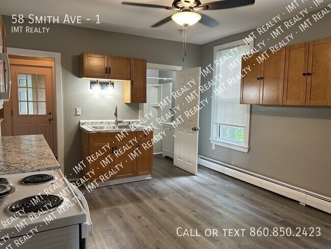 Building Photo - 58 Smith Ave