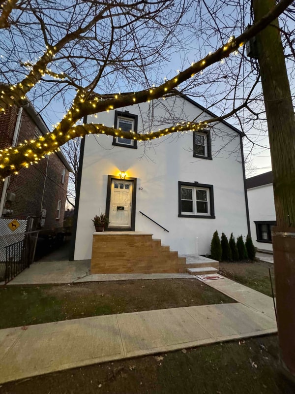 Building Photo - 42 Fordham St