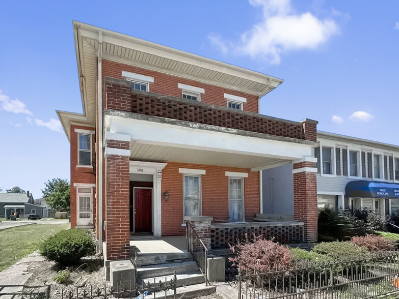 Building Photo - 126 S 8th St