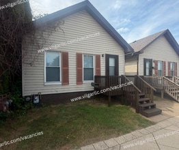 Building Photo - 1313 Franklin St
