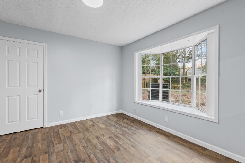 Building Photo - 4161 Rebecca Rd