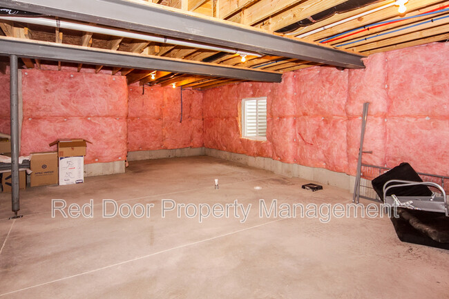 Building Photo - 1635 Nordland Dr