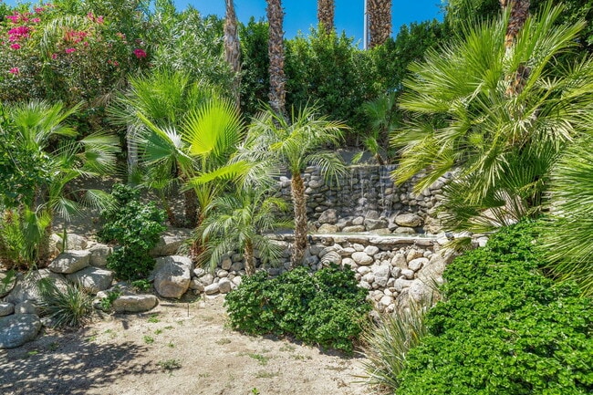 Building Photo - 72511 Theodora Ln