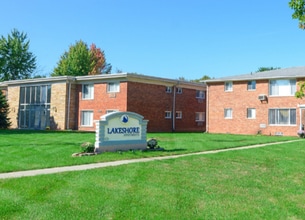 Building Photo - 28721 Jefferson Ave