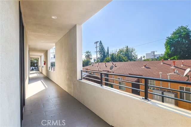 Building Photo - 14754 Gilmore St