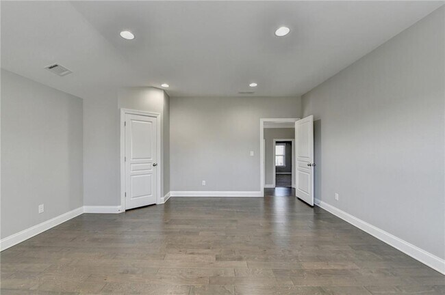 Building Photo - 4217 Heisenberg Ln