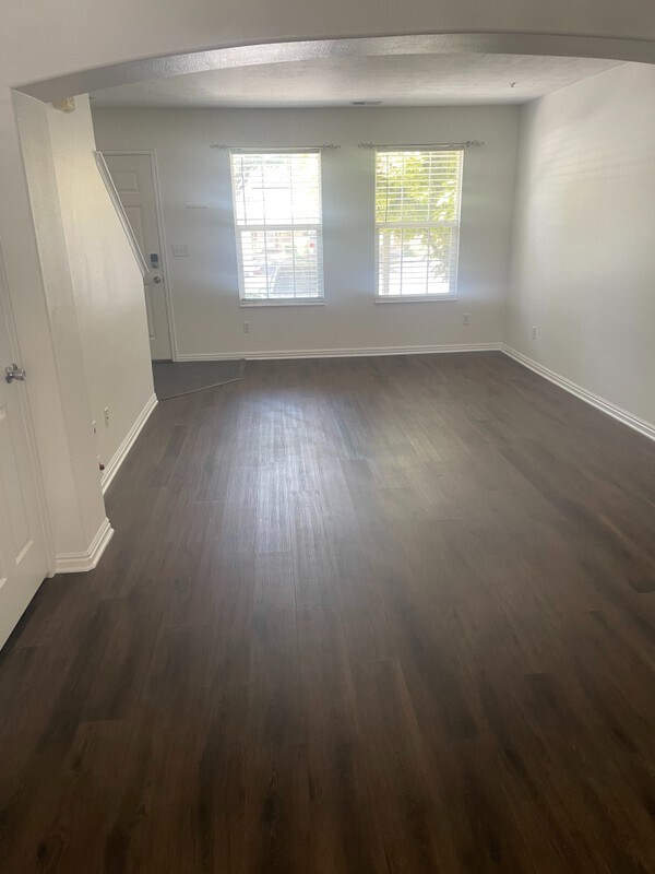 Building Photo - 1289 S 1145 W