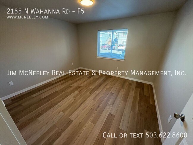 Building Photo - 2155 N Wahanna Rd