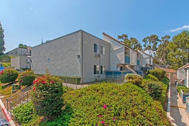 Primary Photo - 8517 Paradise Valley Rd