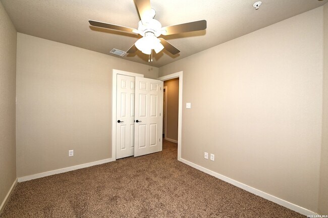 Building Photo - 11318 Clearmine St