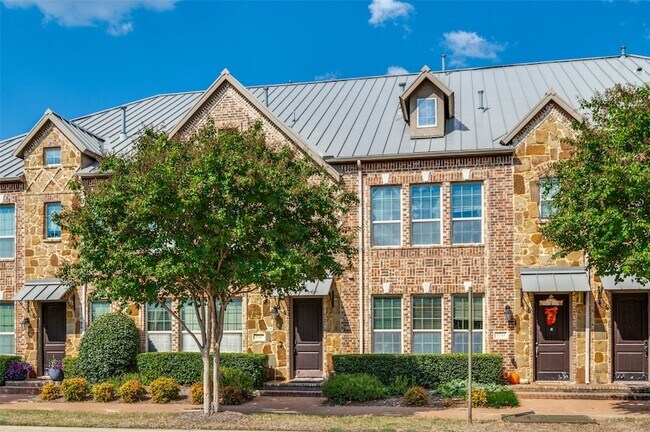 Building Photo - 5707 Headquarters Dr