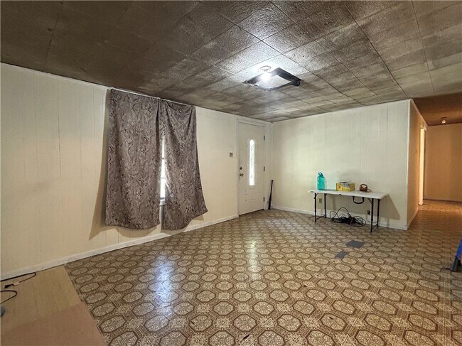 Building Photo - 311 Mckamey-