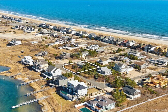 Building Photo - 7 Cove Ln