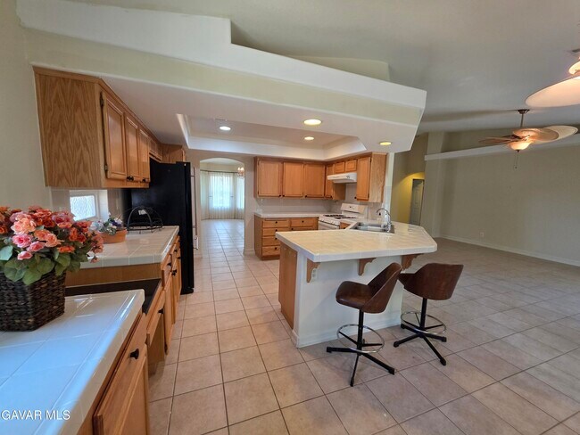 Building Photo - 5175 Capri Ct