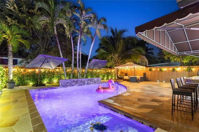 Building Photo - 8740 NW 153rd Terrace