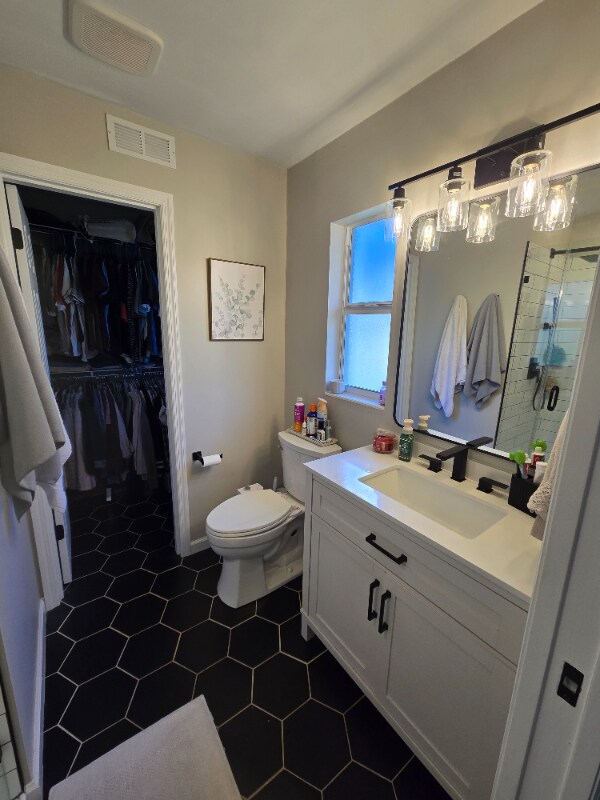 Building Photo - 103 Alhambra Ave