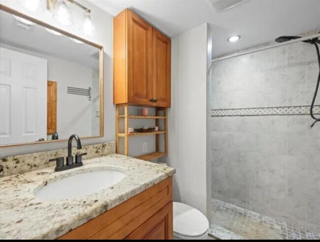 Building Photo - 5112 Letitia Ct