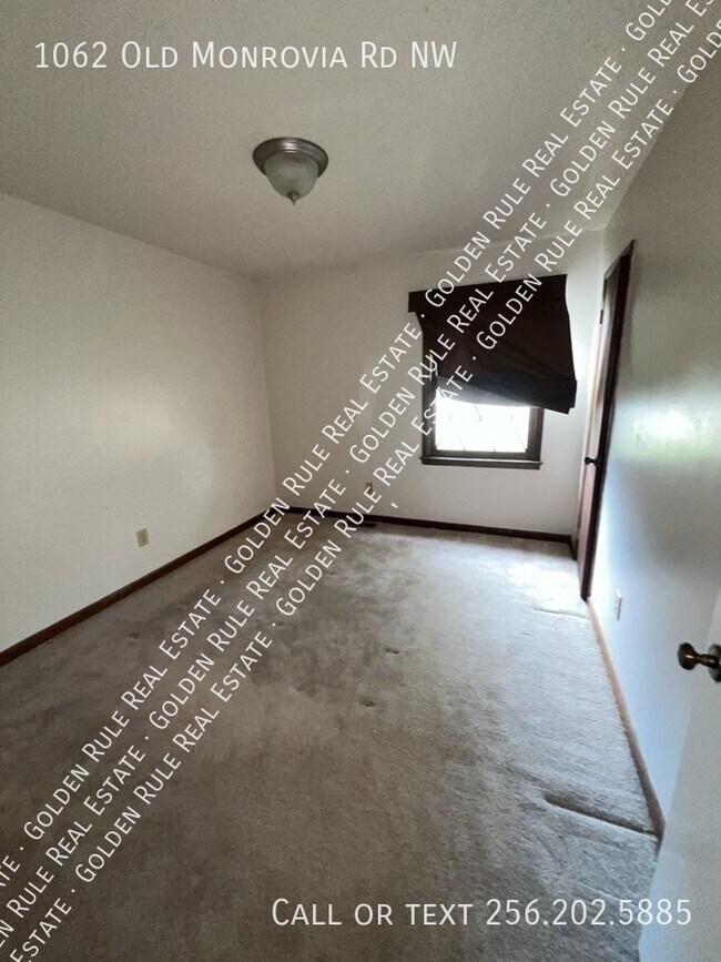 Building Photo - 1062 Old Monrovia Rd NW