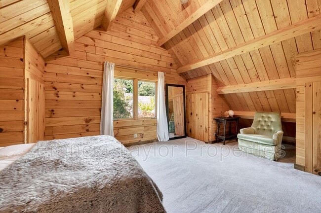 Building Photo - 2689 Daisy Ln