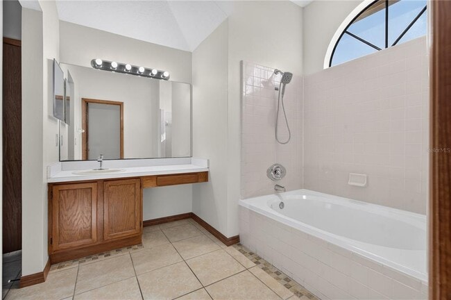 Building Photo - 4059 Waterview Loop