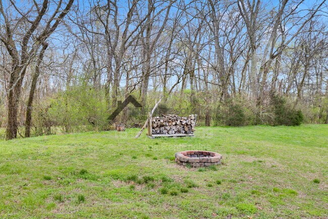 Building Photo - 3848 Kedron Rd