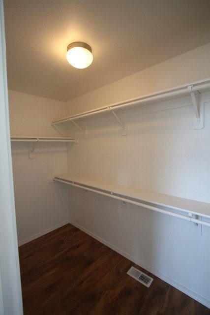 Building Photo - 3 Bedroom Condo close to JBER!