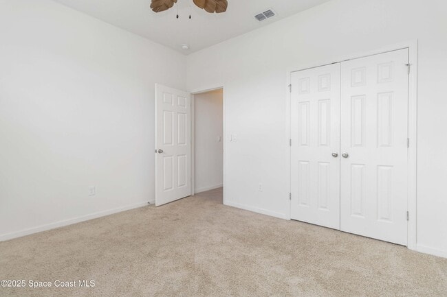 Building Photo - 947 Remington Green Dr SE