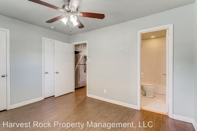 Building Photo - 3125 S University Dr