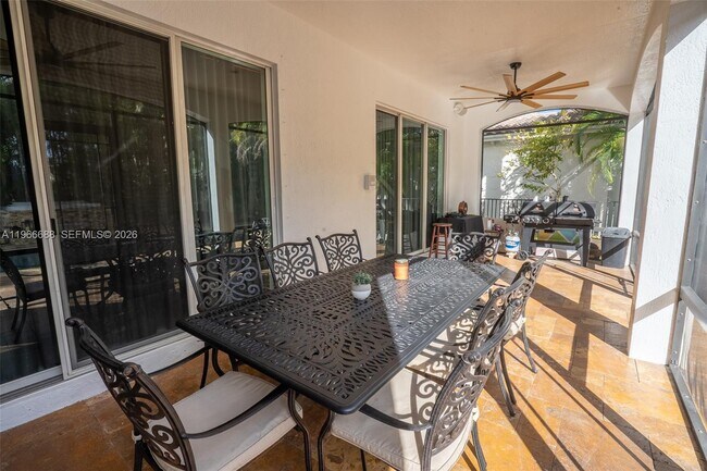 Building Photo - 7875 NW 110th Dr