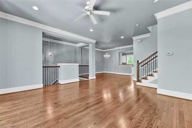 Building Photo - 4631 Regent Manor Dr