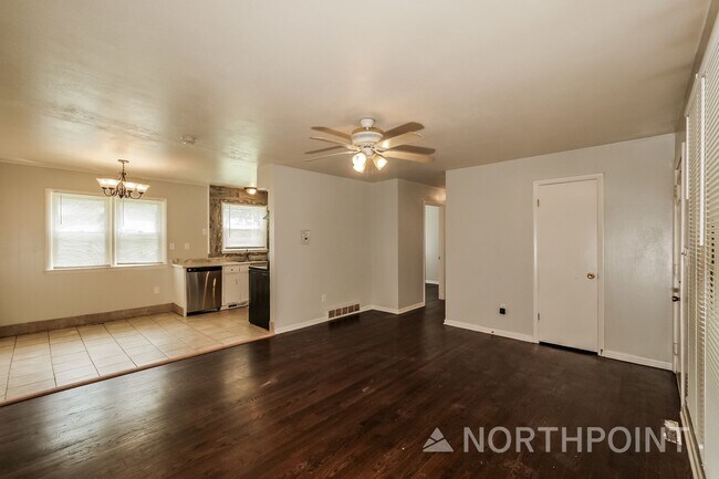 Building Photo - 3 BR/1.5BA | Newly Renovated Single Family Home | 1-Car Covered Parking | Gated backyard