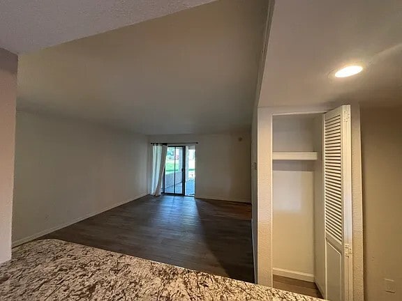 Building Photo - 9550 N 94th Plz