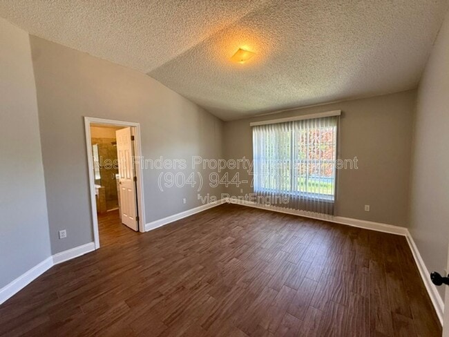 Building Photo - 3139 Mountain Ash Rd E