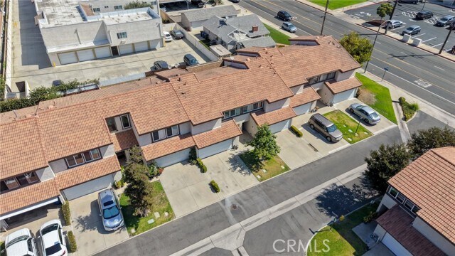 Building Photo - 6461 Casa Verde Dr