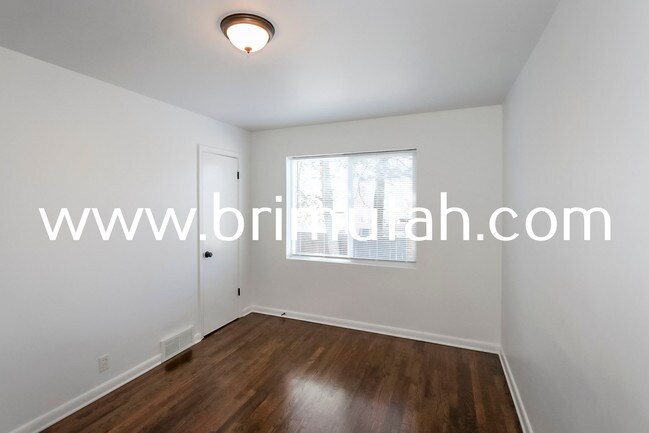 Building Photo - 3210 S 2300 E