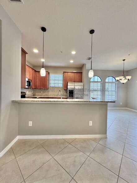 Building Photo - 11880 Adoncia Way
