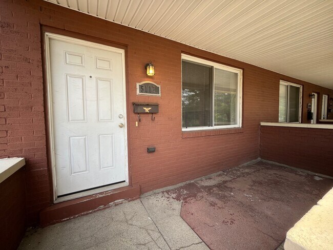 Building Photo - 5117 Cypress St