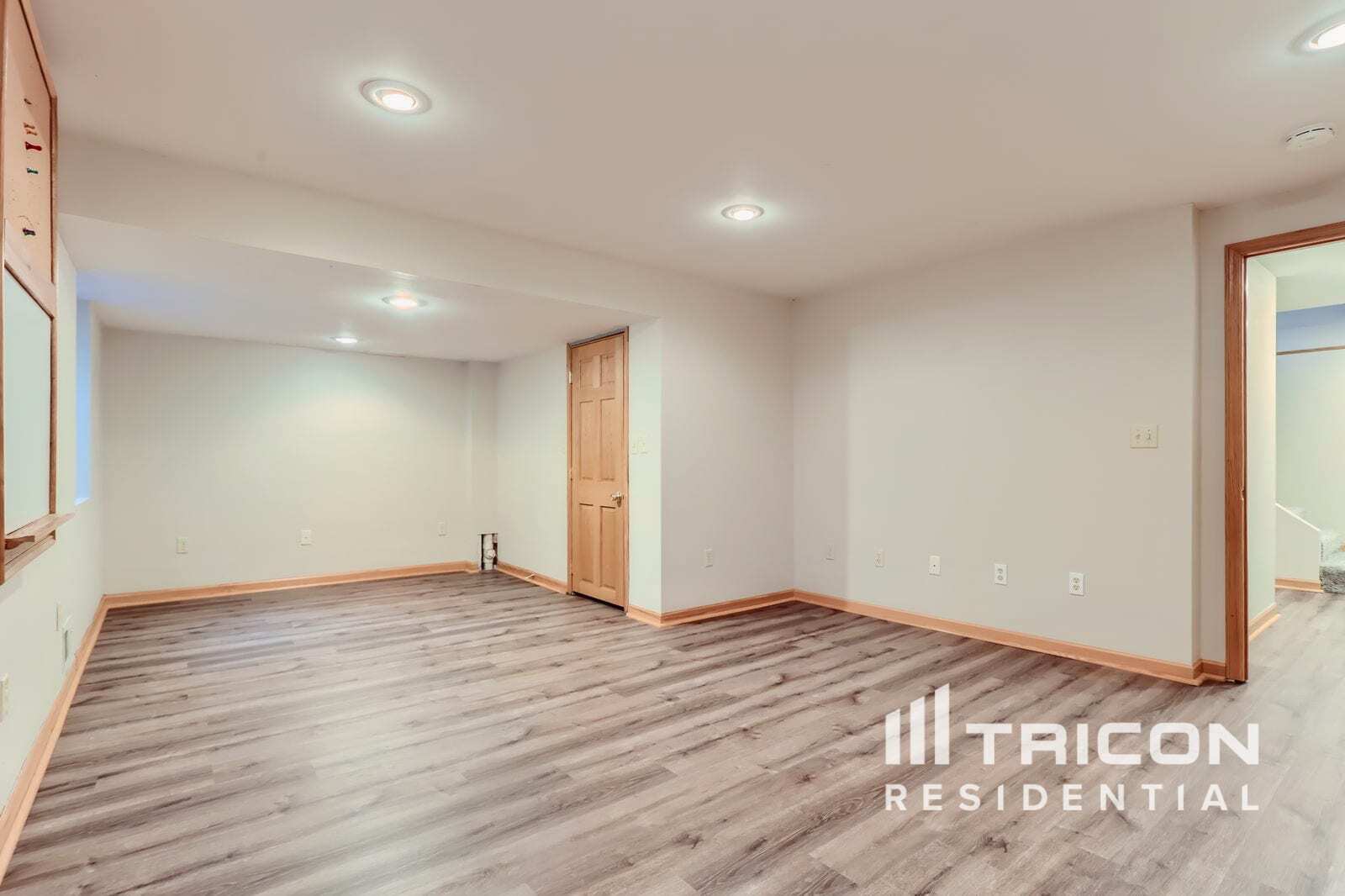 Building Photo - 4845 Orleans Ln N