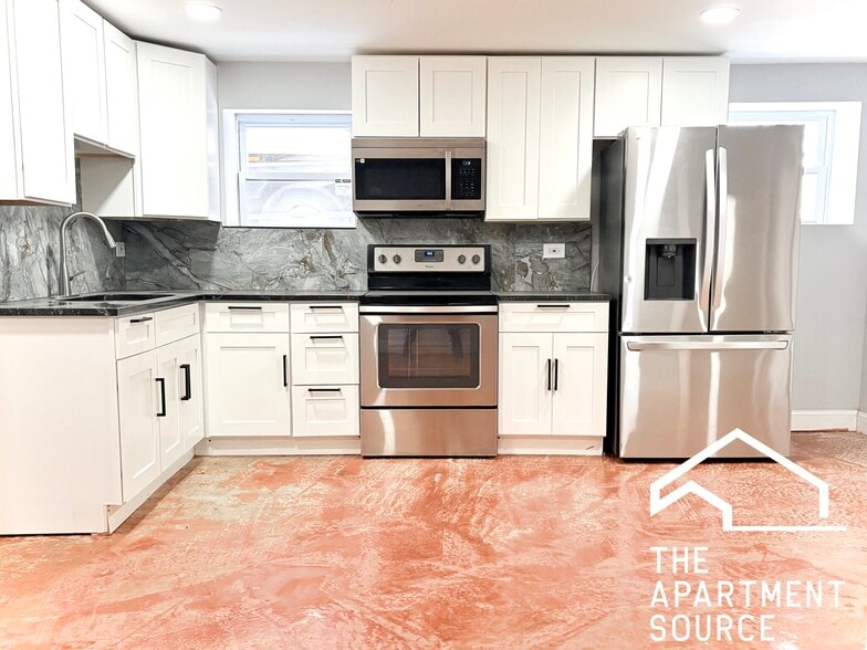 Building Photo - 1350 S Kedvale Ave